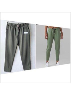 Lululemon stretchy pants in forest green Size 6 G50